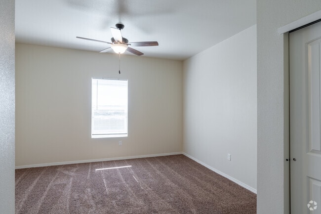 3BR, 2BA - 1188SF - Second Bedroom