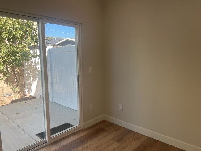 Photo - 399 Unit 399361214