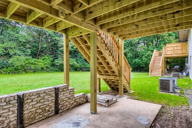 Photo - Room in Apartment on Cleveland St