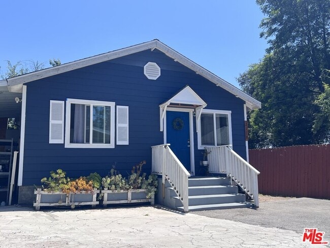 Photo - 2118 N Marengo Ave