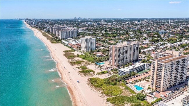 Building Photo - 1900 S Ocean Blvd Unit 6J