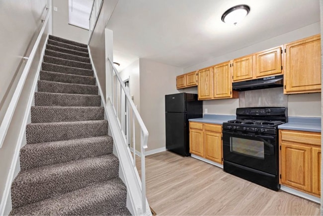 Photo - 755 Canonby Pl Townhome