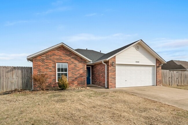 Photo - Great 3 bed/2 bath home in quiet Pea Ridge neighborhood!