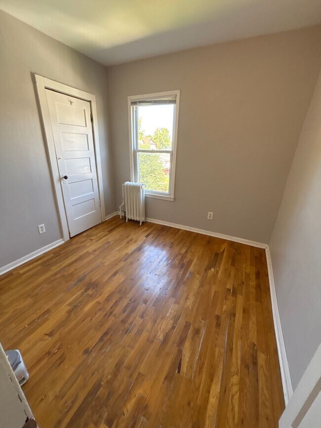 Photo - 3552 5th Ave S Unit 3552 5th Avenue S: -3