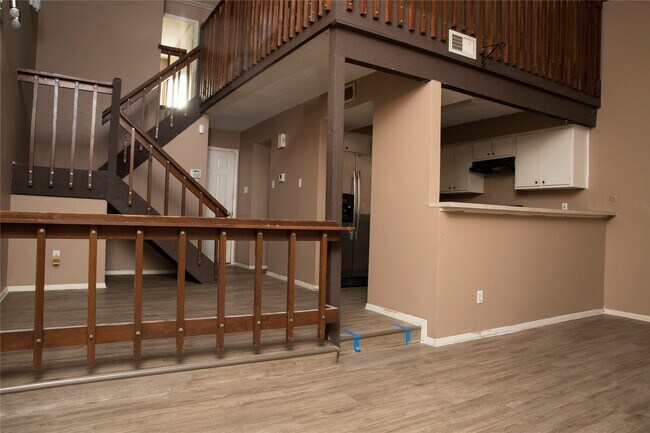 Photo - 7075 Greenway Chase St