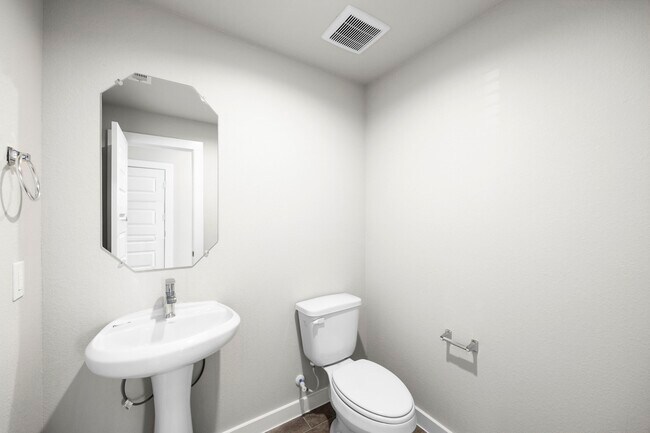 Photo - 32407 Hamilton Crest Dr
