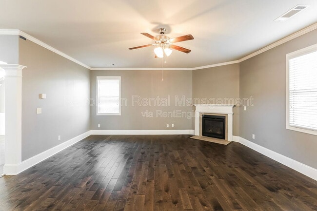 Photo - 823 Python Dr