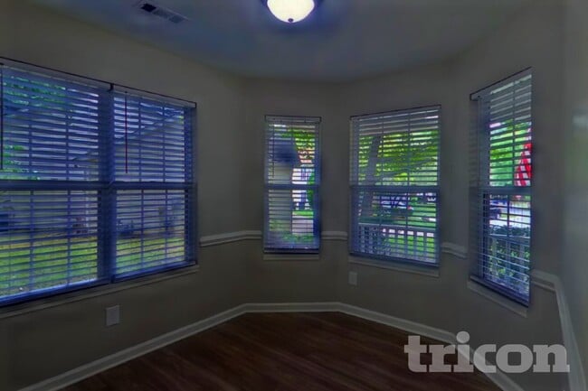 Photo - 6603 Cedar Cliff Dr
