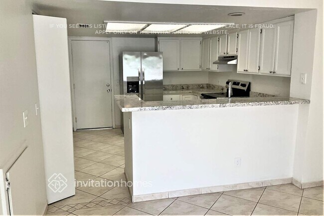 Photo - 442 E Kerry Ln