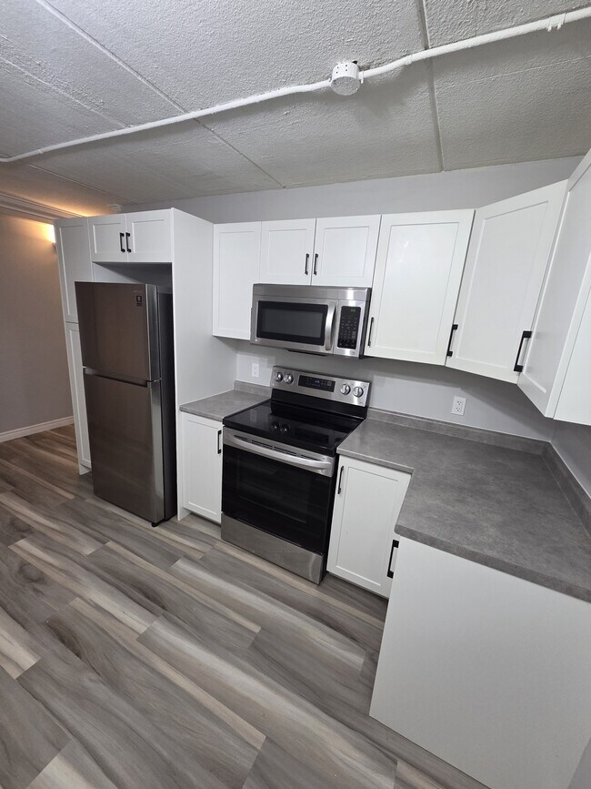 Photo - 247 Erb St. W Unit #5