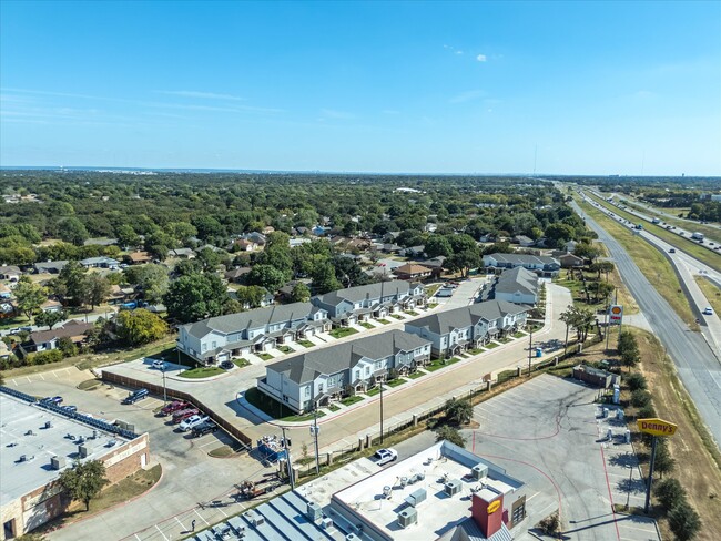 Photo - 6219 Roby Dr Townhome