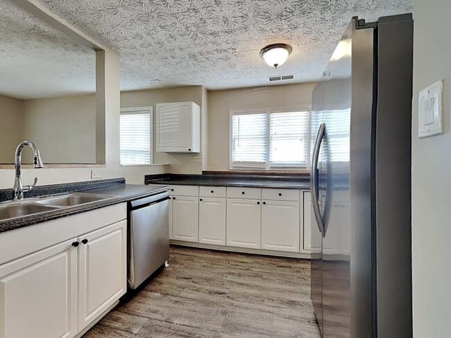 Photo - 2405 Boone Ct