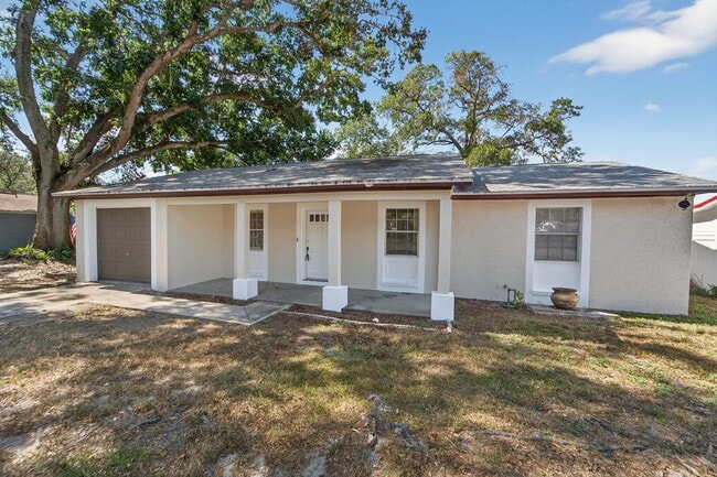 Photo - 1712 Village Ct