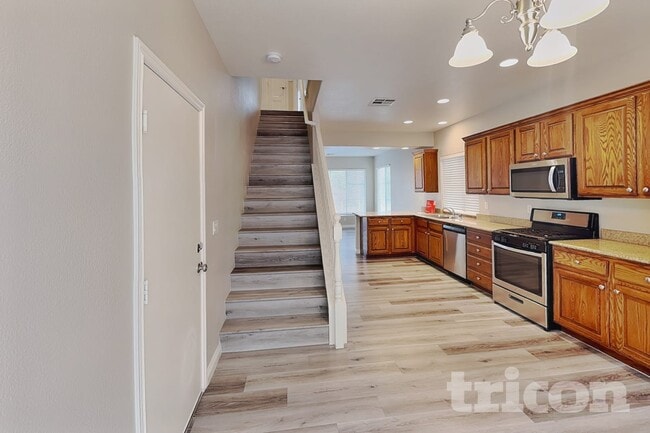 1686 Tristan Flower Ave