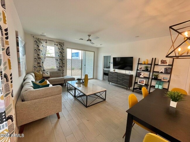 Photo - 40629 W Sunland Dr
