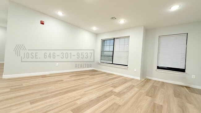 Photo - 200 Lafayette St Unidad 1