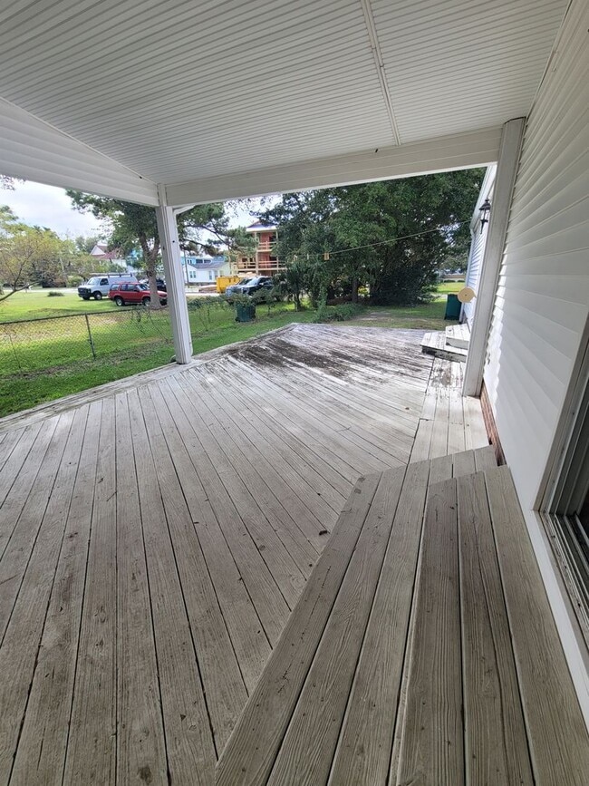 Photo - 5 Bedroom Beach House