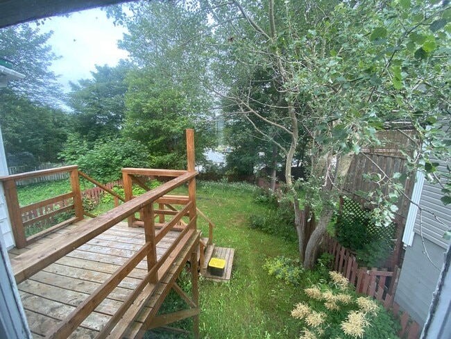 Photo - 72 Grenfell Ave