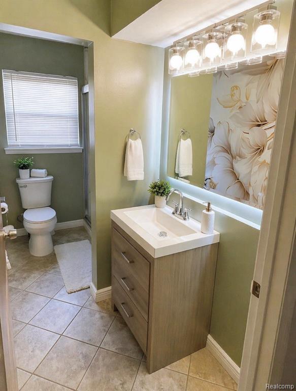 Photo - 18590 Blakely Dr