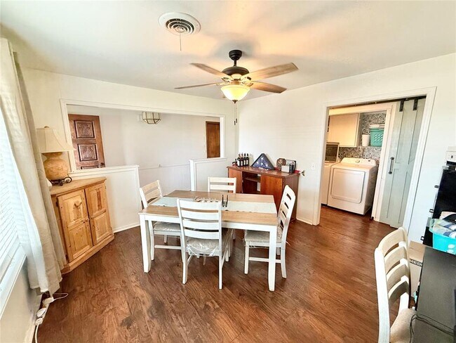 Photo - 1305 E Andy St