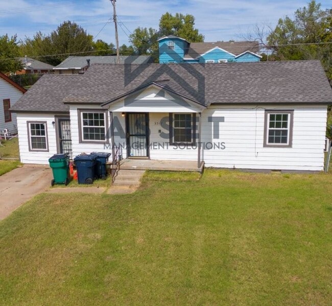 Photo - 3-Bedroom Available!