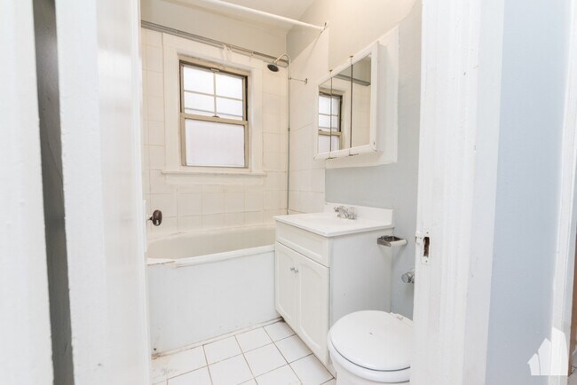 Photo - 3257 W Wrightwood Ave Unit 3263-2S