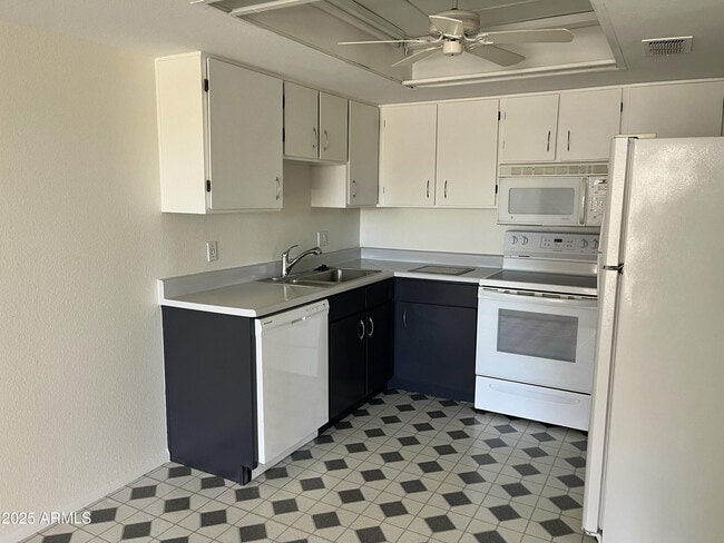 Photo - 7920 E Camelback Rd Unit 210