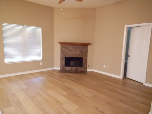 Photo - 5311 Misty Moon Dr