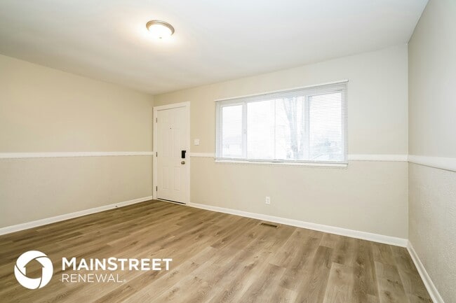 Photo - 2902 Dawson St