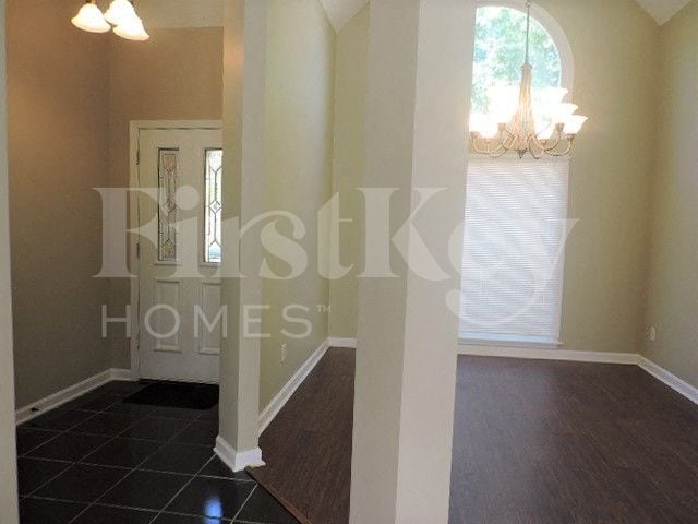 Photo - 828 Tropicana Dr E