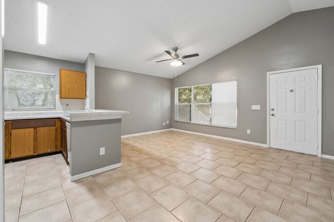 5518 Pinto Way