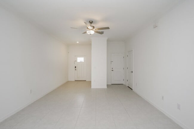 Photo - 2133 Great Sapphire Ln