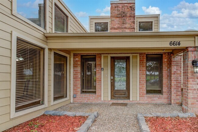 Photo - 6614 Winkleman Rd