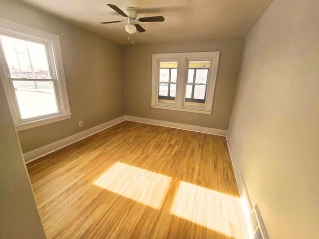 Photo - 148 N Wayne Rd