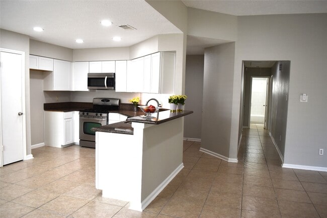 Photo - 18007 Forest Cedars Dr