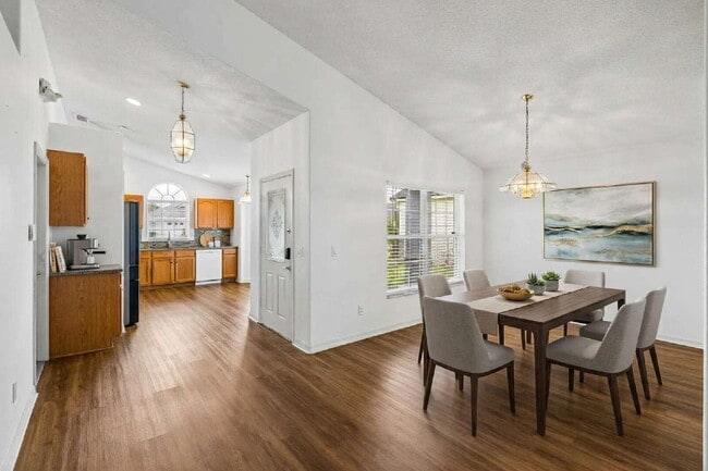 2645 Oneida Loop