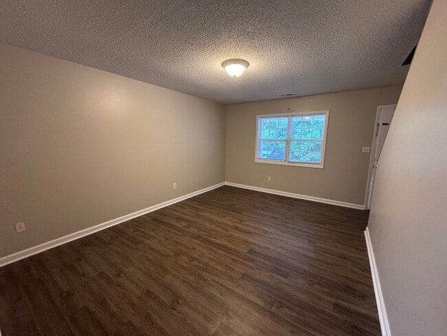 Photo - 2 Bed 1.5 Bath Apartment in Benton Unidad 9