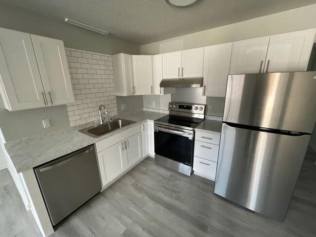 Photo - Boulevard West Apartments