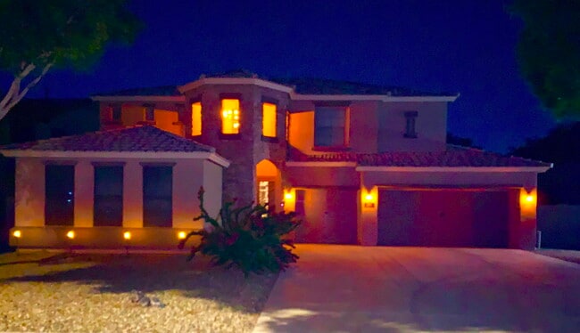 Photo - 15046 W Sells Dr