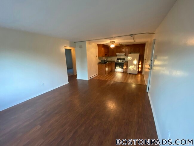 Building Photo - 70 Jamaicaway Rental