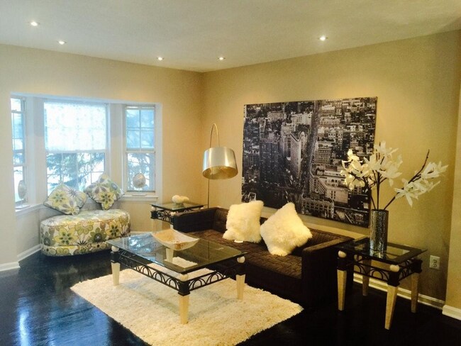 7713 S Ora Ct