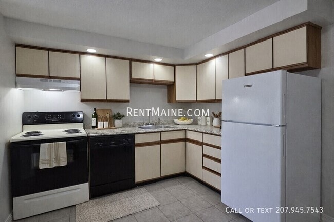 Photo - 20 Tall Pines Dr Unit 9
