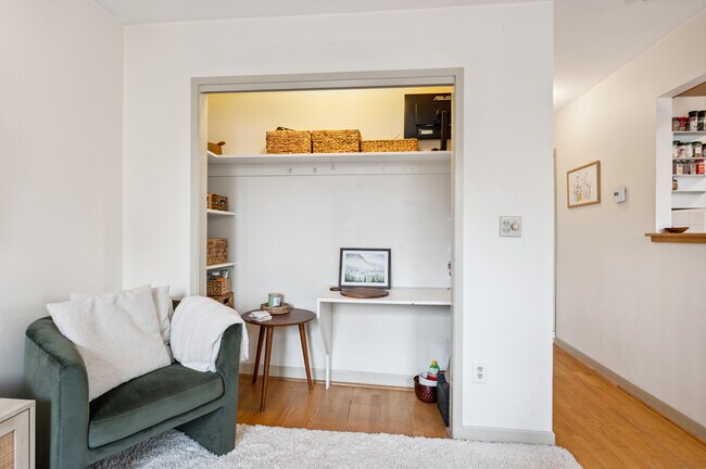 Photo - 5 Grove St Unidad 9