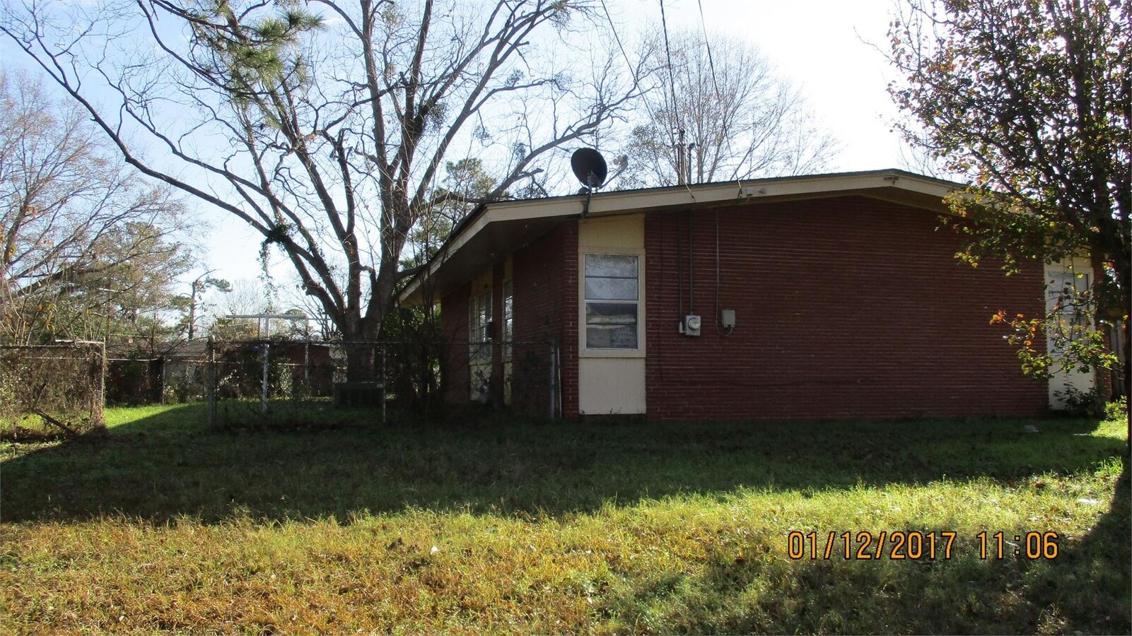 Photo - 1904 Meadow Dr