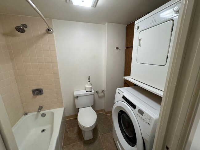 Photo - Pearl Regency #1913 Unit 1913