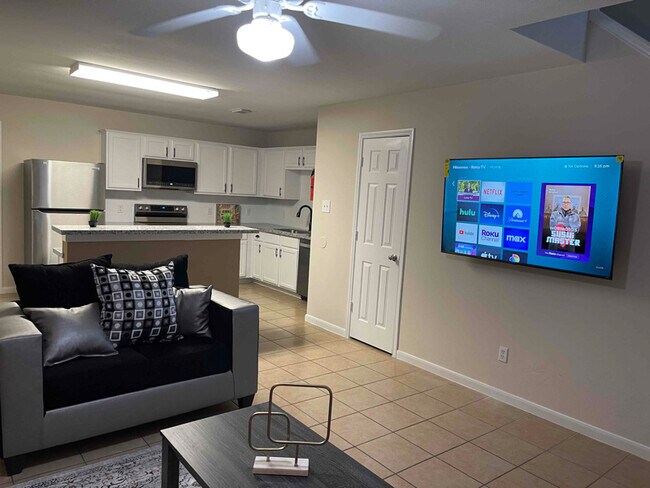 Photo - 23449 High Pt St