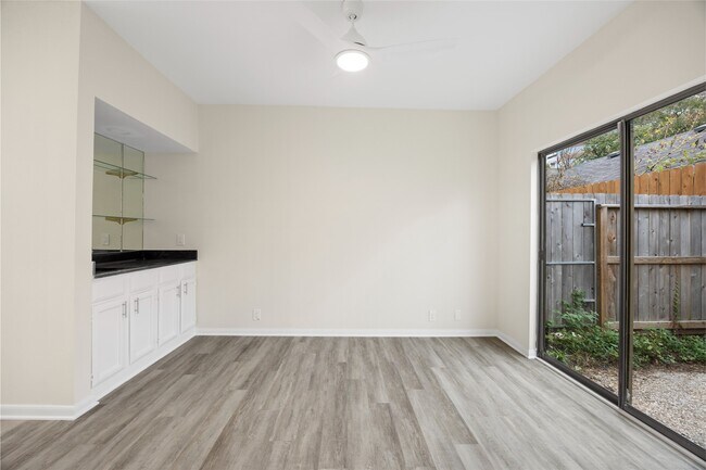 Photo - 2668 Bering Dr Unit 2668
