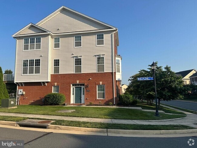 Building Photo - 23190 Wrathall Dr Rental