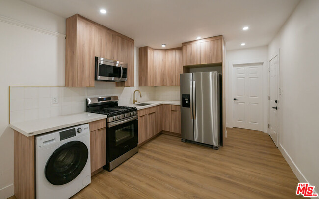 Photo - 5729 Carlton Way Apartment Unit 1/4