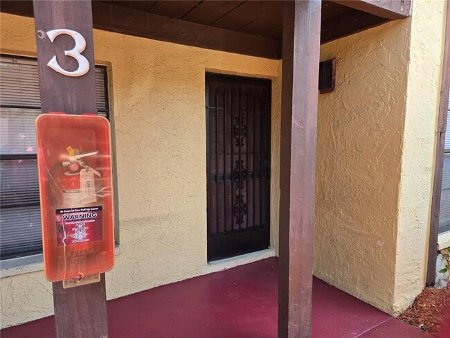 Building Photo - 7741 Forest Trail Unit 3